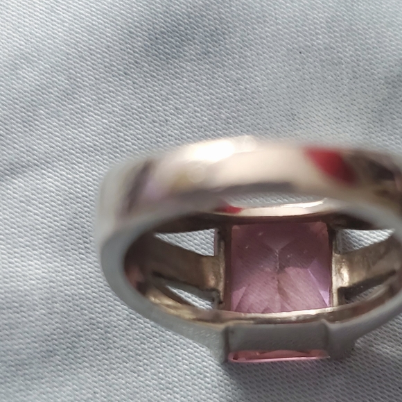 Ring - Picture 6 of 6